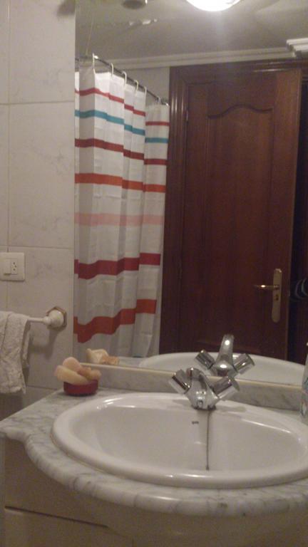 Hostal Hilton Burgo Exterior foto